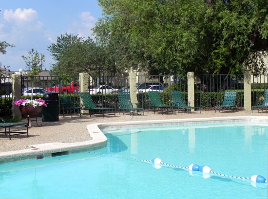 Alexis Park Apartments